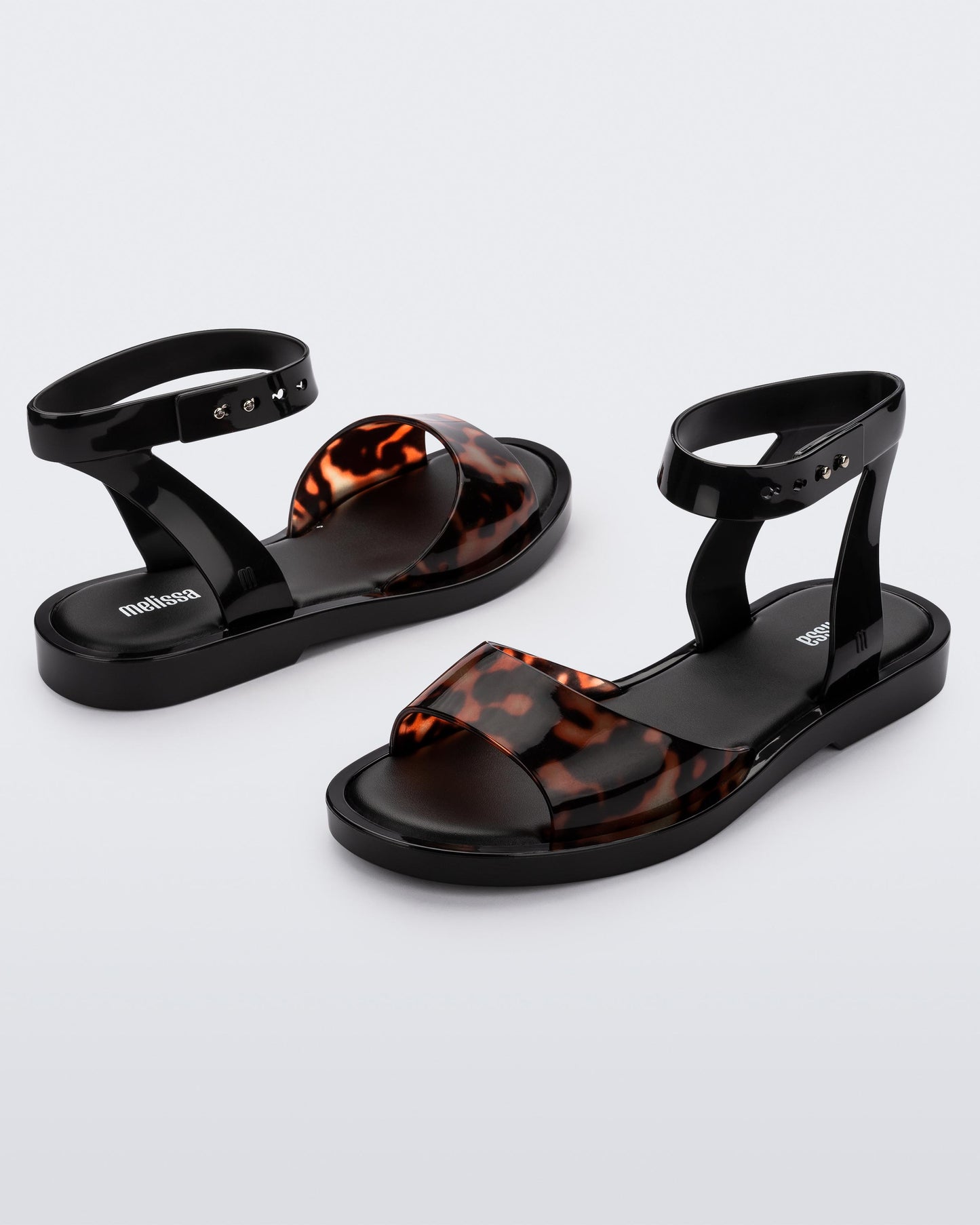 Melissa Nina Sandal