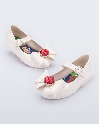 Mini Melissa Sweet Love + Snow White