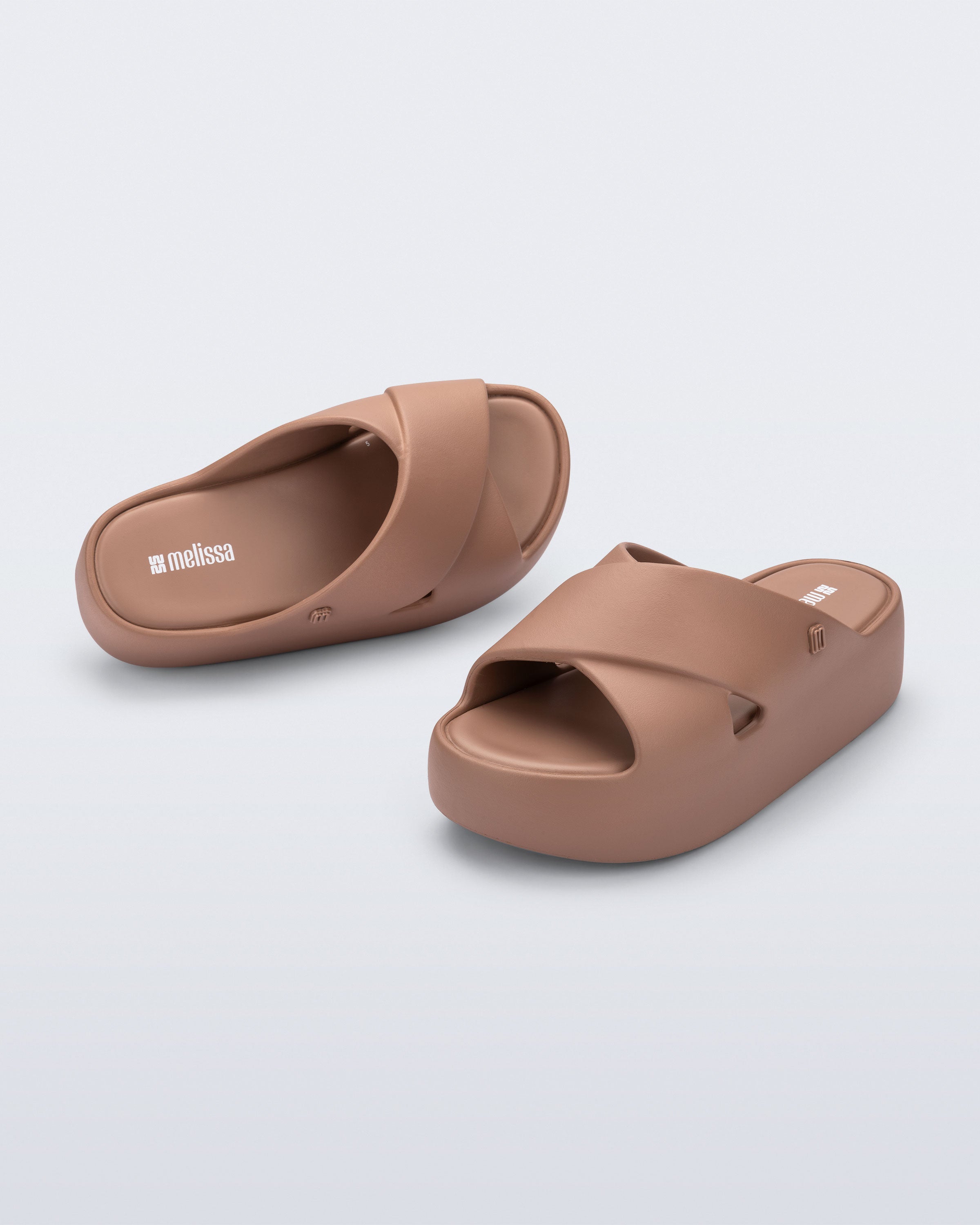 Melissa Free Cross